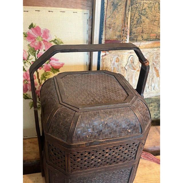 Chinese Antique Chinese Carved Wicker and Bamboo Lunch Box Basket. For Sale - Image 3 of 8