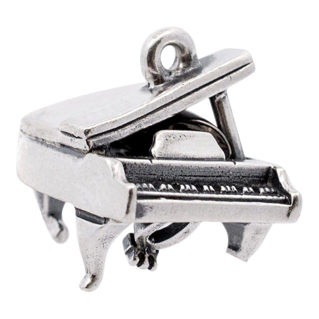 Vintage James Avery 925 Sterling Silver Retired Grand Piano 3D Charm / Pendant For Sale