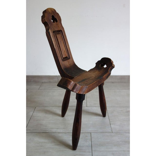 Brown Brutalist Tripod Chair in Carved Wood, France, 1960s For Sale - Image 8 of 14