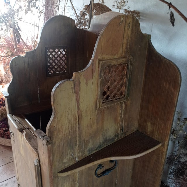 Early Baroque Cottage Church Confessional For Sale - Image 13 of 18