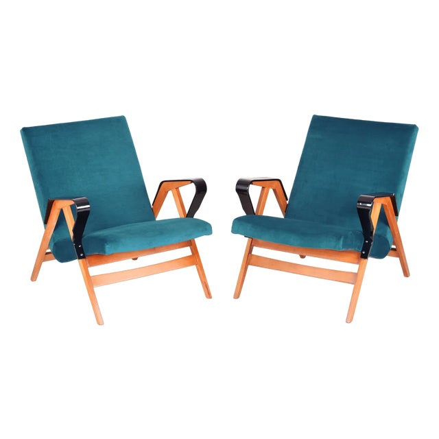 Set of Mid-Century Armchairs attributed to Tatra Pravenec, 1950s For Sale