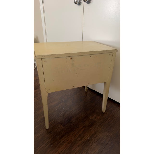 Wood Pair of Vintage White Fine Furniture French Provincial Nightstands (Mebane, Nc) For Sale - Image 7 of 12