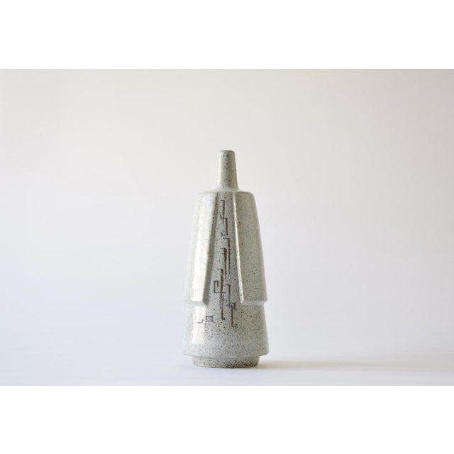 Royal Copenhagen Tall Danish Sculptural Vase by Melike Abasiyanik for Royal Copenhagen, 1960s For Sale - Image 4 of 11