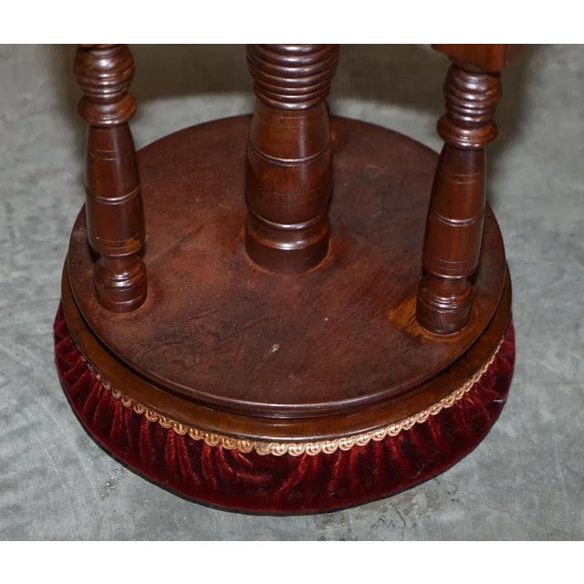 Victorian Mahogany Height Adjustable Piano Stool with Decorative Base For Sale - Image 10 of 11