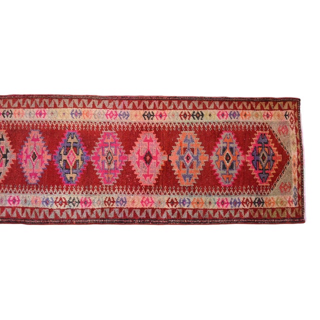 Boho Farmhouse Handwoven Turkish Runner Rug for Hallway – 2′9″ X 12′9″ For Sale - Image 10 of 12