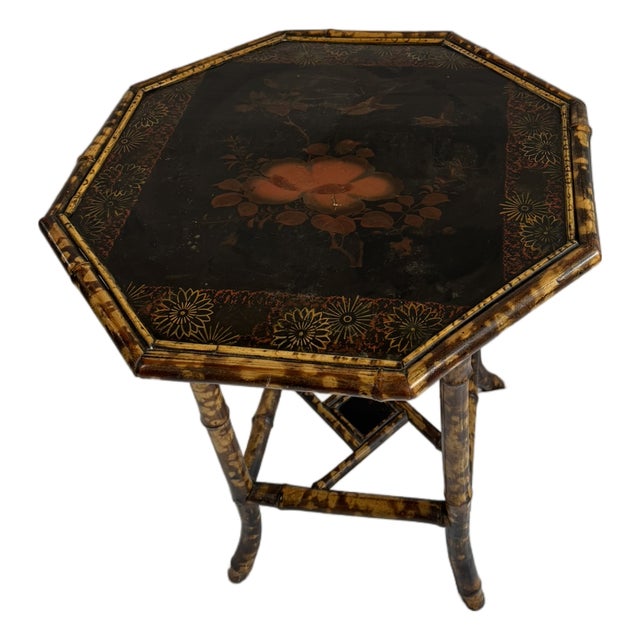 Antique English Bamboo Lacquered Octagonal Table | Aesthetic Movement Chinoiserie | Japanned Top, 28in Tall For Sale