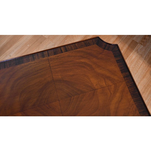 1920s English Regency Mahogany Banded Walnut Pair of Side Tables / End Tables For Sale - Image 6 of 16