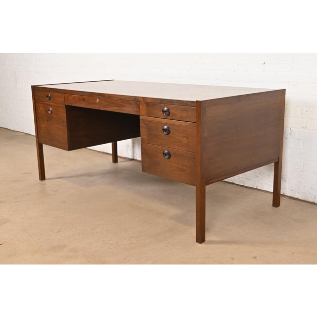 Edward Wormley for Dunbar Mid-Century Modern Walnut and Rosewood Executive Desk, Circa 1960s For Sale - Image 11 of 11