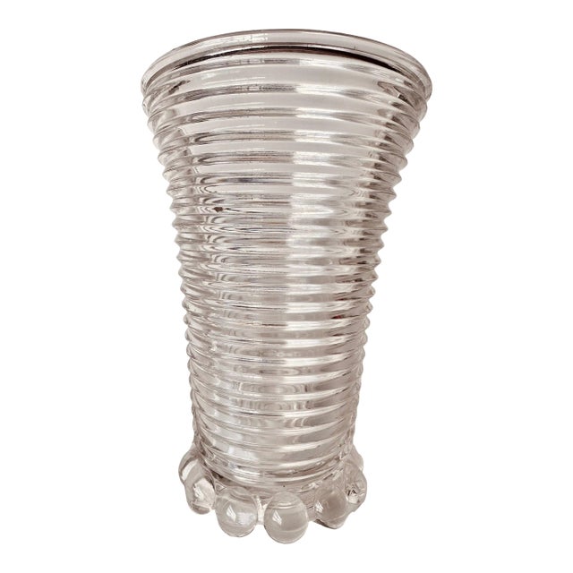 Anchor Hocking Ribbed Vase With Scalloped Design For Sale
