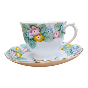 1930s Royal Albert With a Teacup and a Saucer Tea Set