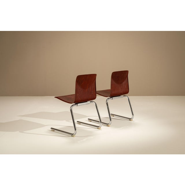 1960s Stackable Chairs in the style of Pagholz, 1960s, Set of 6 For Sale - Image 5 of 10