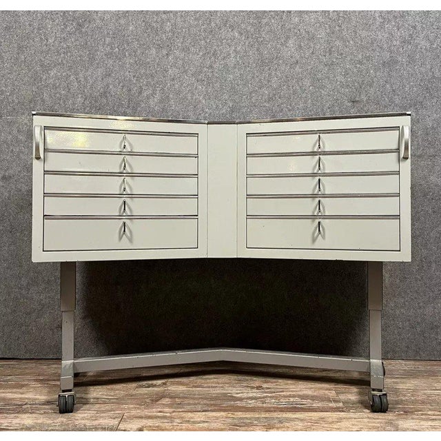 Early 20th-century dentist's trolley, circa 1940 Made of lacquered steel with an opaline glass top Ideal for decorating a...