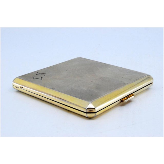 Matte Silver Toiletry Box with Mirror, in Good conditions. Designed 1920 to 1949