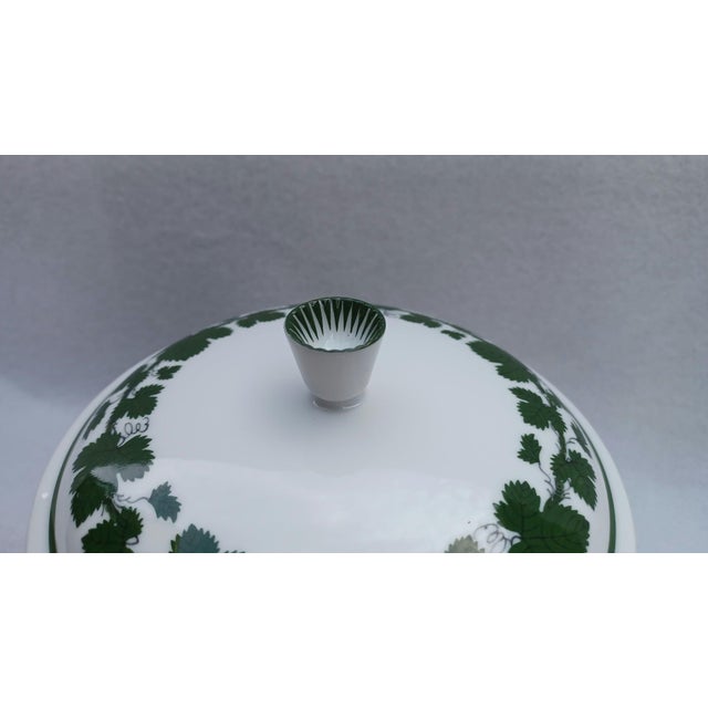 1940s Vintage Porcelain Bonbonniere Lidded Sugar Bowl in Vine Leaf Pattern from Meissen, 1930s For Sale - Image 5 of 11