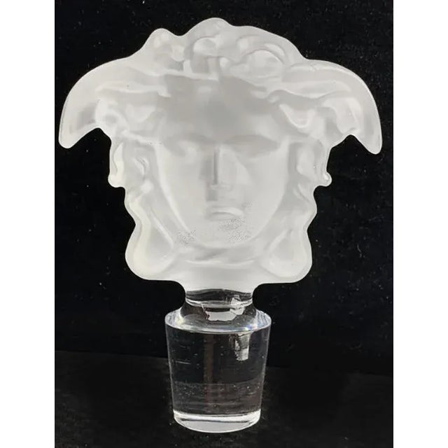 Versace Versace Rosenthal Medusa Decanter New in Box - Treasury For Sale - Image 4 of 10