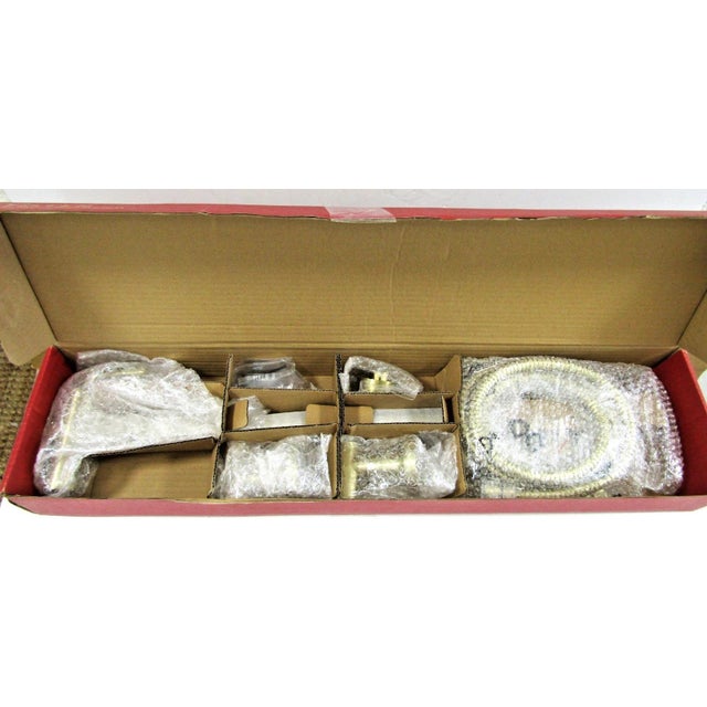 2020s New Pfister Tenet Lg16-TNTBG Brushed Gold Slide Bar Hand Shower For Sale - Image 5 of 10