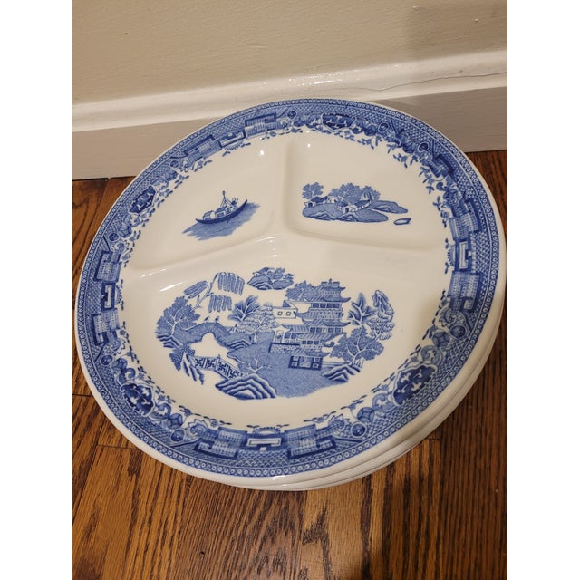 Matching set of 4 McNichol Grill Plates. Pattern: Blue Willow. Excellent condition. Width: 10 1/4" Height: 1" Approximate...