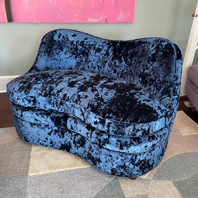 1950s Stunning Sapphire Blue Crushed Velvet Kidney Loveseat - Two Available For Sale In Tampa - Image 6 of 11