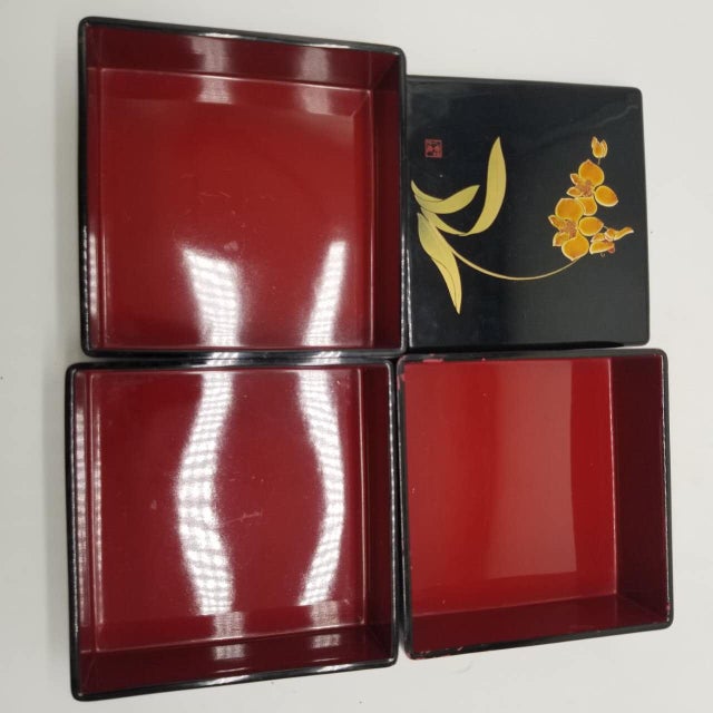 Black Vintage Japanese Three-Tier Lacquer Jubako Box With Orchid Makie Design For Sale - Image 8 of 12