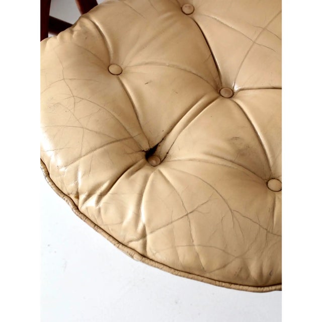 Mid-Century Rattan Swivel Chairs With Ottomans - 4 Pieces For Sale - Image 13 of 17