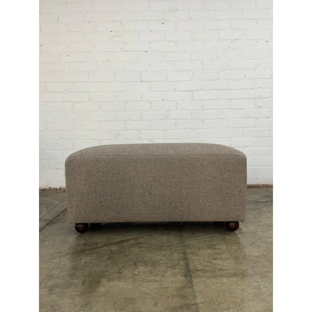 1980s Básico Ottoman in Cobblestone Gray For Sale - Image 9 of 10