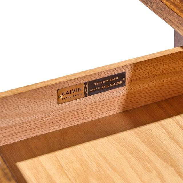 Paul McCobb for Calvin Mid Century Mahogany and Brass Desk For Sale - Image 10 of 10