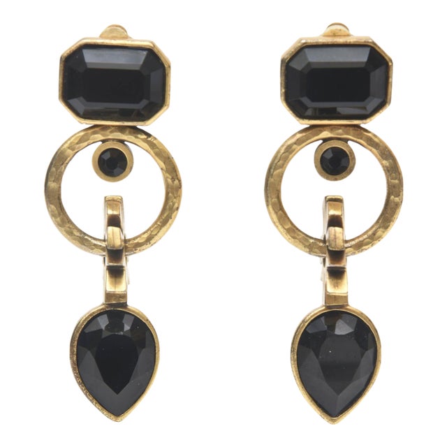 Vintage Black Glass and Gold Plated and Hammered Dangler Clip on Earrings 1980's Pair Of For Sale
