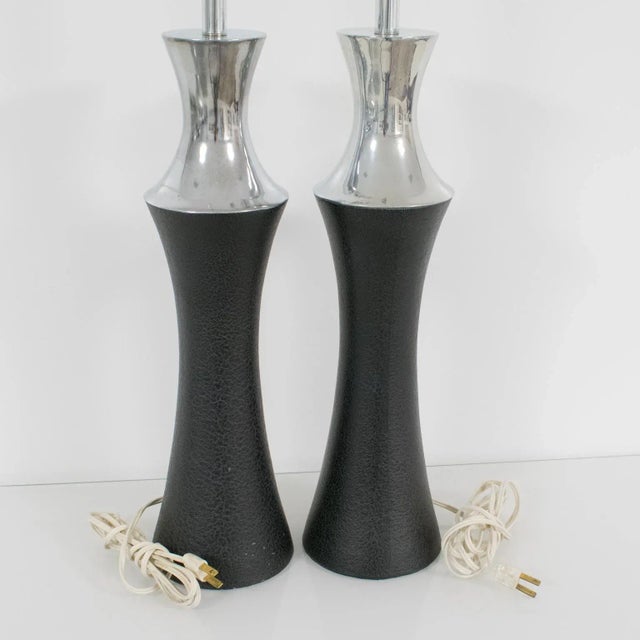 American Mutual Sunset Modernist Aluminum Pair of Table Lamps For Sale - Image 12 of 18