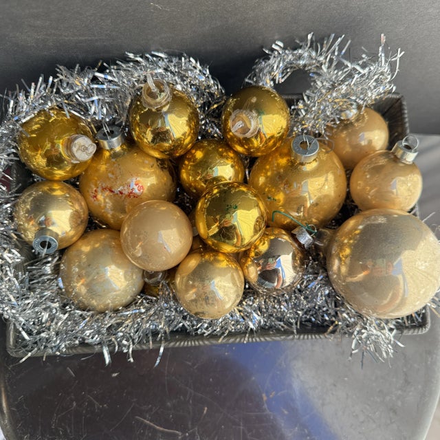 Mid-Century Modern Vintage Gold Mercury Glass Christmas Ornaments- Set of 17 For Sale - Image 3 of 10