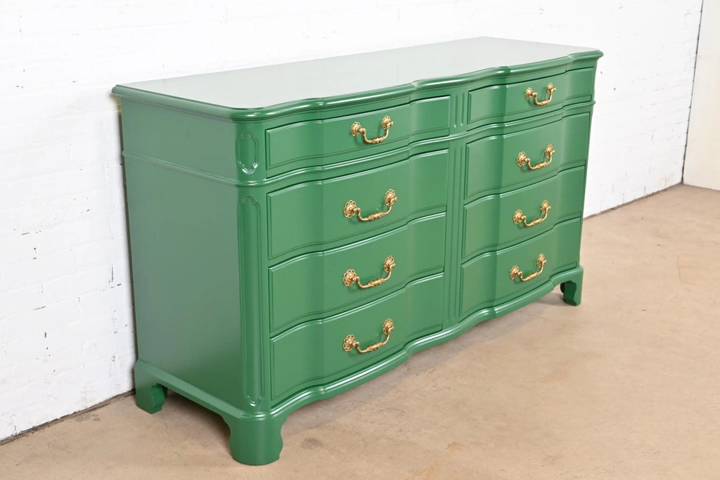 John Widdicomb Georgian Green Lacquered Eight-Drawer Double