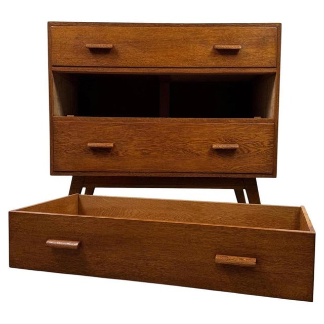 Vintage 20th Century English Golden Oak Chest of Drawers For Sale - Image 4 of 12