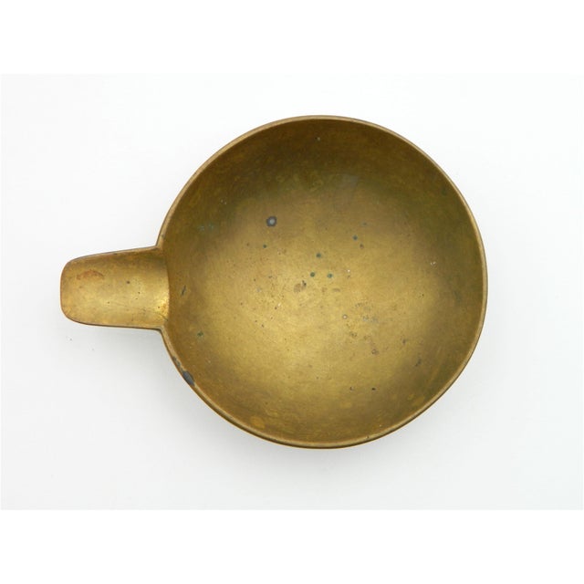 Gold Model 4082 Ashtray in Brass by Carl Auböck for Werkstätte Carl Auböck, Vienna, 1950s For Sale - Image 8 of 11