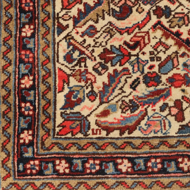 Vintage Middle Eastern Mehraban Rug in Wool For Sale - Image 5 of 8