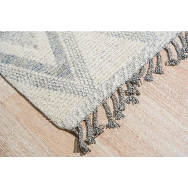 2020s 9x13 Ivory Hand-Knotted Wool Diamond Chevron Geometric Modern Carpet Rug For Sale - Image 5 of 9