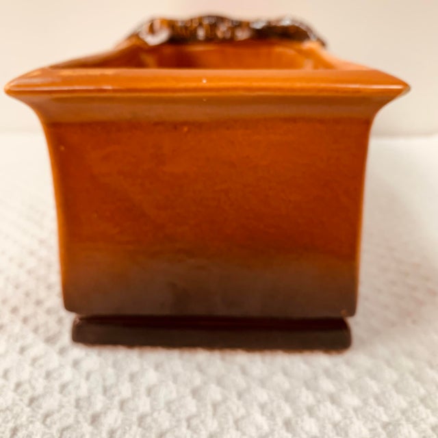 1940s Roseville Pine Cone Brown Rare Window Box Planter W/ Handle For Sale In Philadelphia - Image 6 of 14