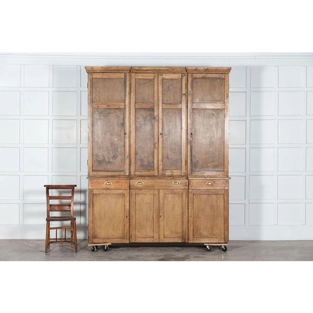 Late 19th Century 19th Century English Pine Breakfront Housekeepers Cupboard, 1890s For Sale - Image 5 of 13