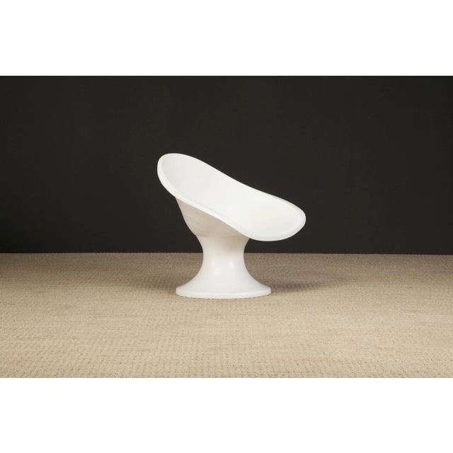 Plastic Brazilian Modern Fiberglass Lounge Chairs, circa 1960s - A Pair For Sale - Image 7 of 12