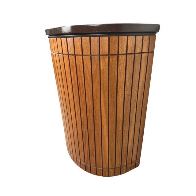 Vintage Mid-Century Modern Slatted Wood Hamper, Slatted Laundry Basket For Sale - Image 10 of 14