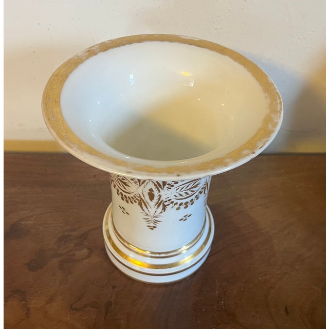White Antique Early 19th Century French Empire White & Gold Porcelain Flower Pot Cachepot Vase and Stand Circa 1820 For Sale - Image 8 of 11