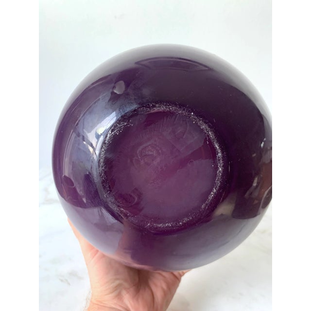 1970s Tall Vintage Aubergine Cased Glass Double Gourd Vase For Sale - Image 5 of 10