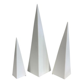 Set of Three Global Views Pyramid Objet For Sale