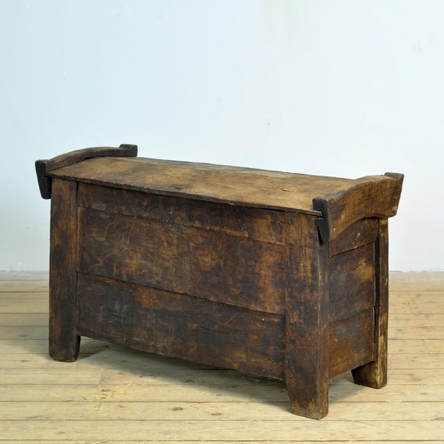Antique shepherd’s chest with a beautiful appearance and proportions. These chests were made in the same way for...