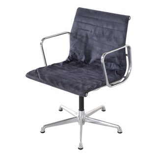 EA 103 Chairs by Charles Ray Eames for ICF, 1990s, Set of 4 For Sale