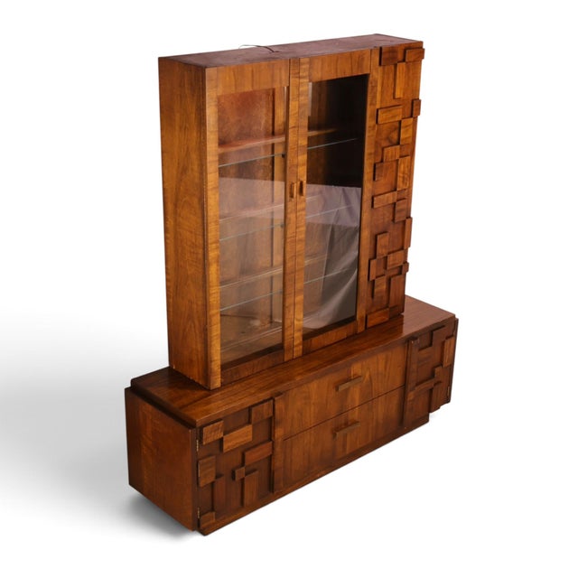 Brown Lane Staccato Vintage Two Piece Mid Century Modern China Cabinet Buffet and Hutch C. 1970s For Sale - Image 8 of 15
