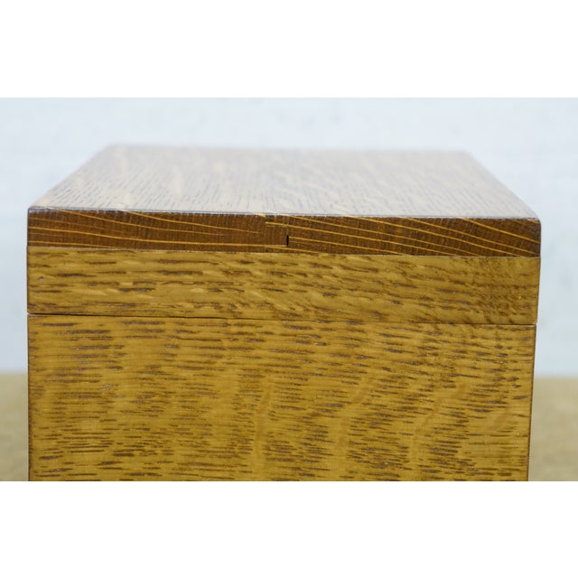 Vintage Walt D Richard Quartered Oak Felt Lined Trinket Keepsake Box 7" For Sale - Image 10 of 13
