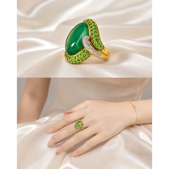 Art Deco Late 20th Century 14K Gold Cabochon Green Amethyst Tsavorite Pave Diamond Ring, Size 6.5 For Sale - Image 3 of 3