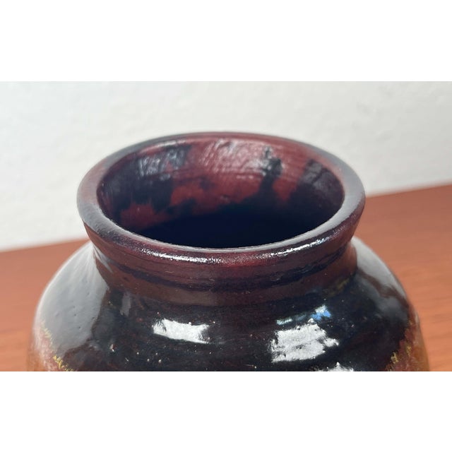 Mid-Century Modern German Studio Pottery Vase by Elke & Elmar Kubicek, 1960s For Sale - Image 4 of 12