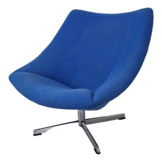 Oyster Lounge Chair with Cross Base by Pierre Paulin for Artifort, 1960s For Sale