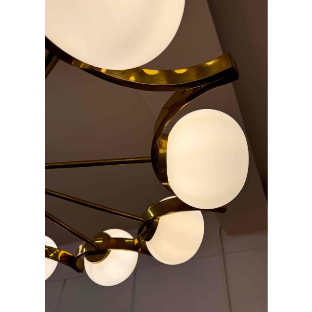 Italian Murano Glass Chandelier with 10 White Spheres and Radial Brass Structure, 2000s For Sale - Image 6 of 13