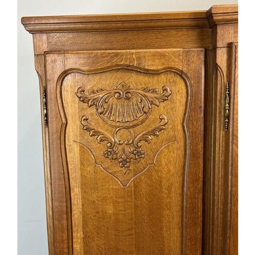 Vintage French Louis XVI Style Carved Oak 4-Door Armoire For Sale - Image 5 of 9